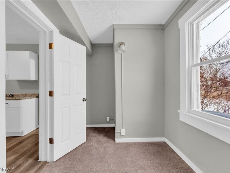 3607 Sackett Avenue, Unit 1/Front, Cleveland, OH 44109 Photo 4