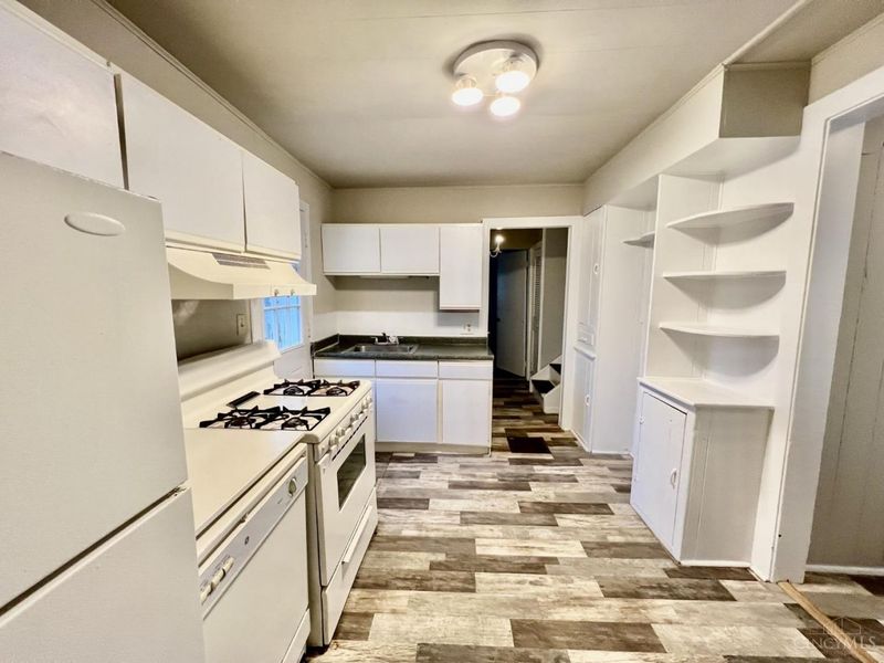 2281 E Galbraith Road, Reading, OH 45237 Photo 5