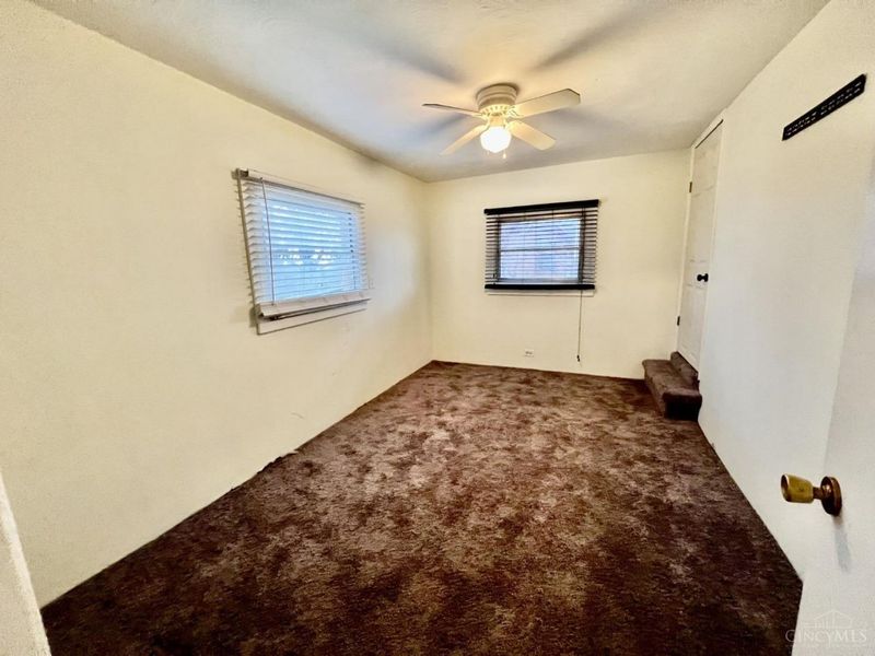 2281 E Galbraith Road, Reading, OH 45237 Photo 6