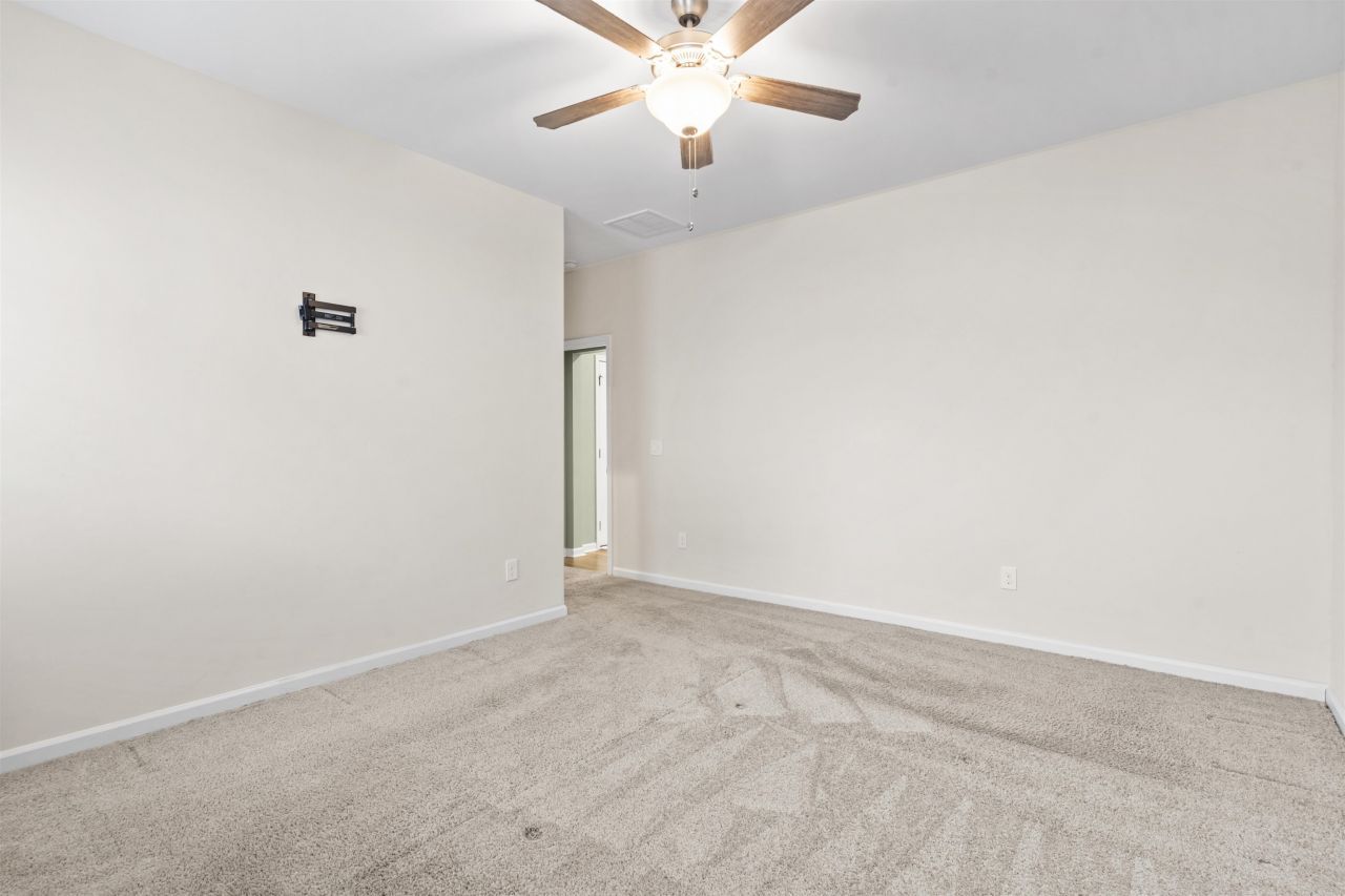 452 Honeyhill Loop Photo 23