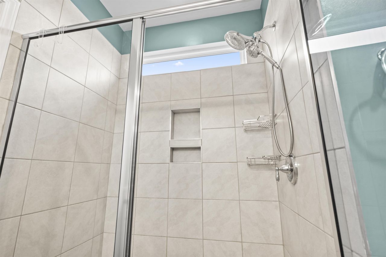 452 Honeyhill Loop Photo 27