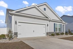 452 Honeyhill Loop photo 4