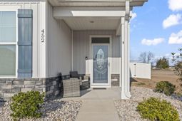 452 Honeyhill Loop photo 4