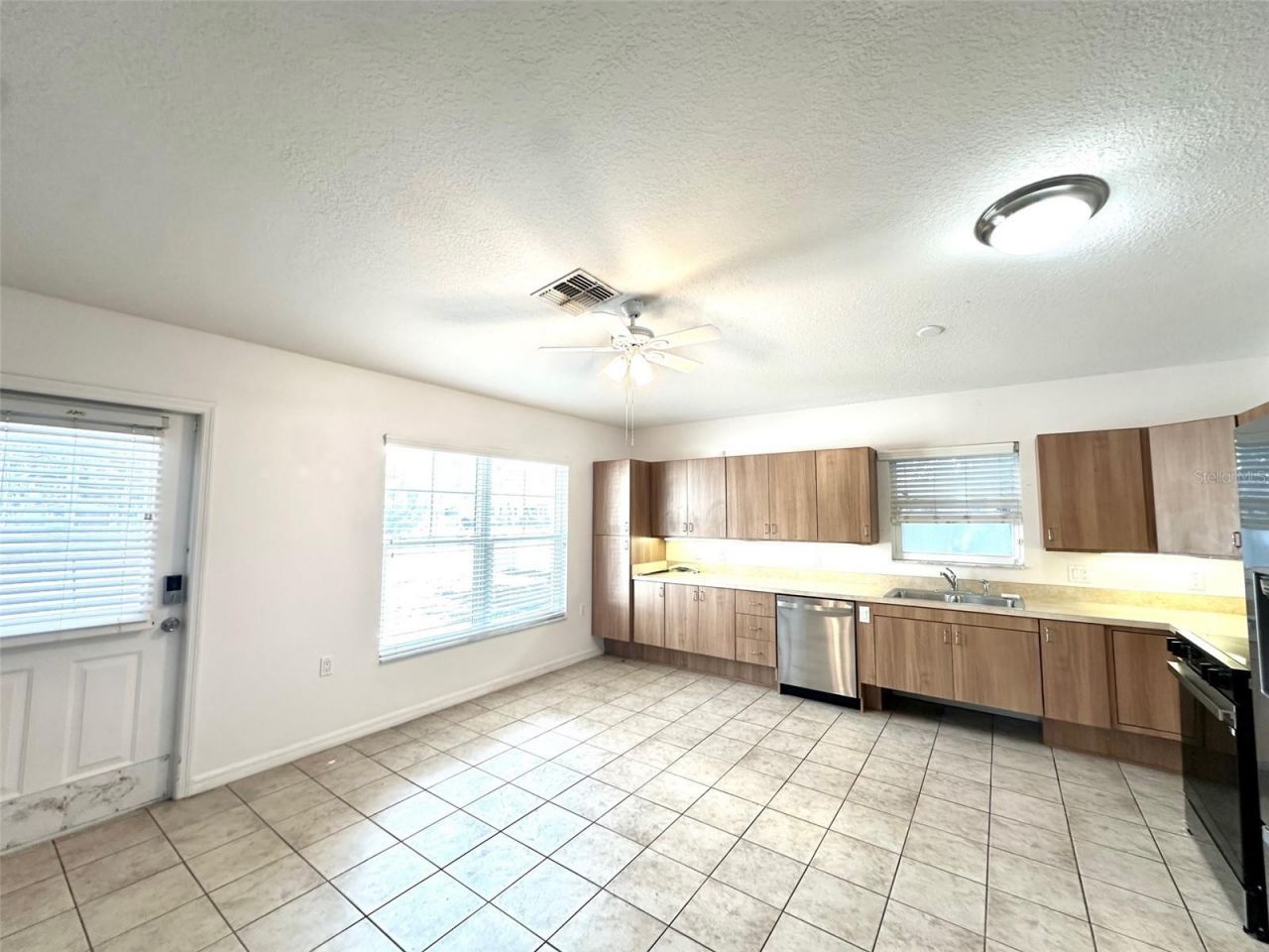 1121 Dr Martin Luther King Jr Street S, Saint Petersburg, FL 33705 Photo