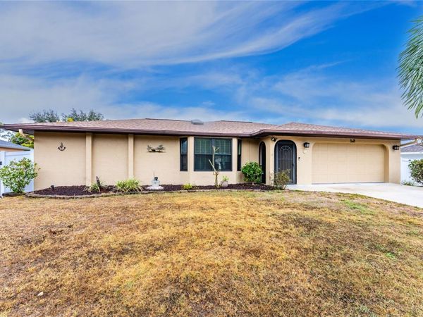 1020 DARBY DRIVE NW, PORT CHARLOTTE, FL 33948