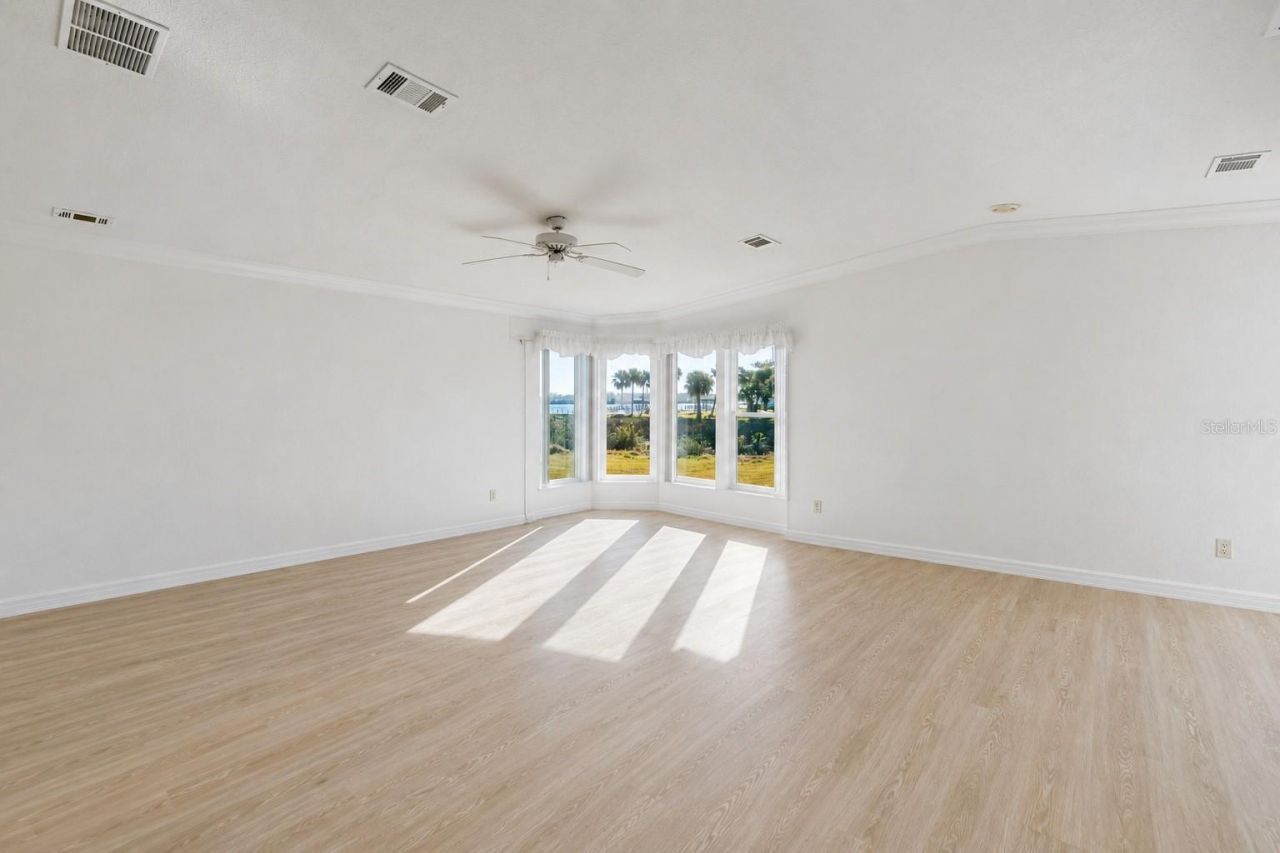 290 Navajo Drive, Oak Hill, FL 32759 Photo