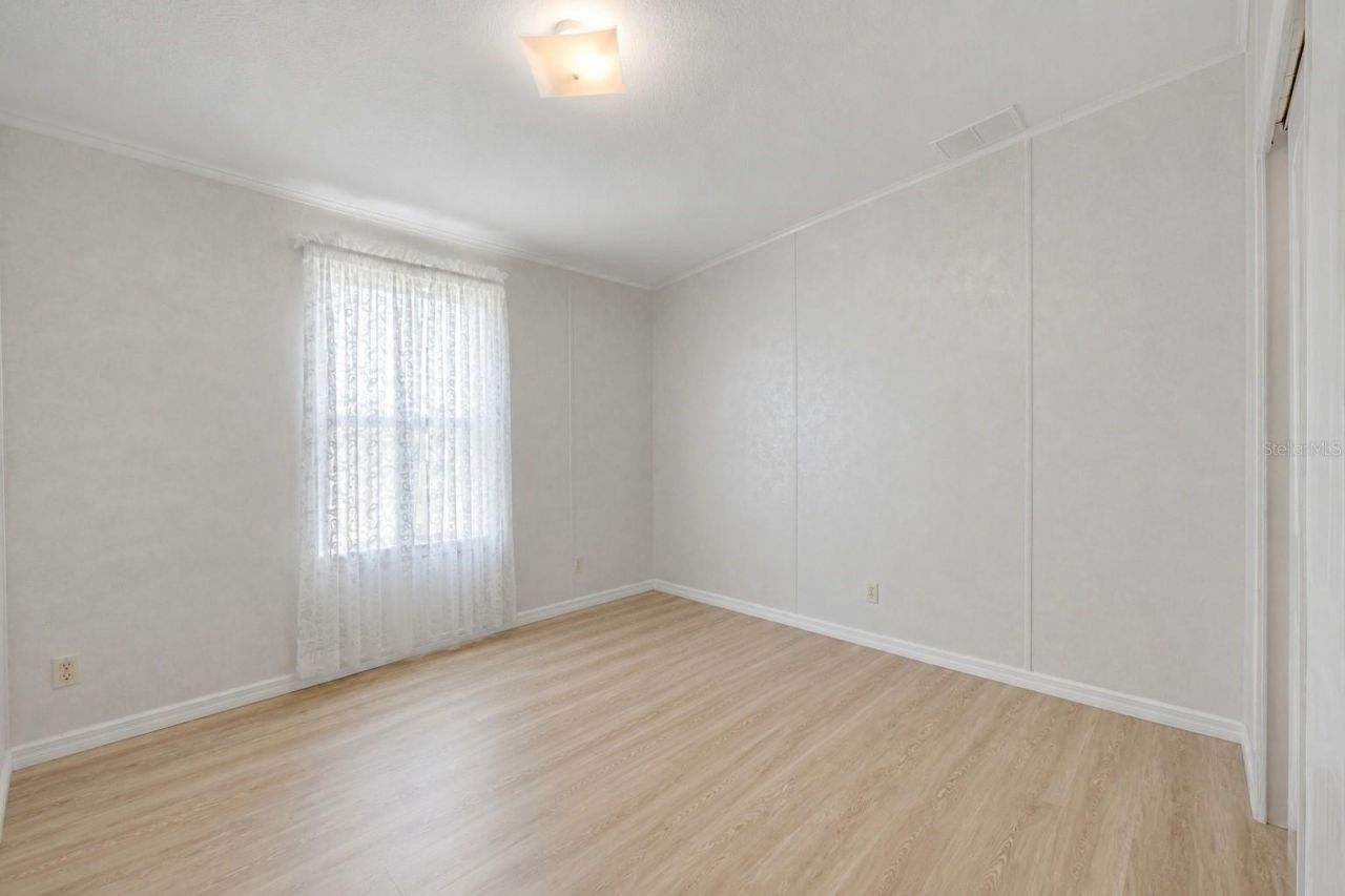 290 Navajo Drive, Oak Hill, FL 32759 Photo
