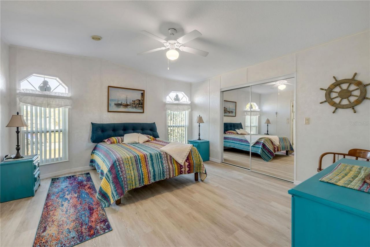 290 Navajo Drive, Oak Hill, FL 32759 Photo