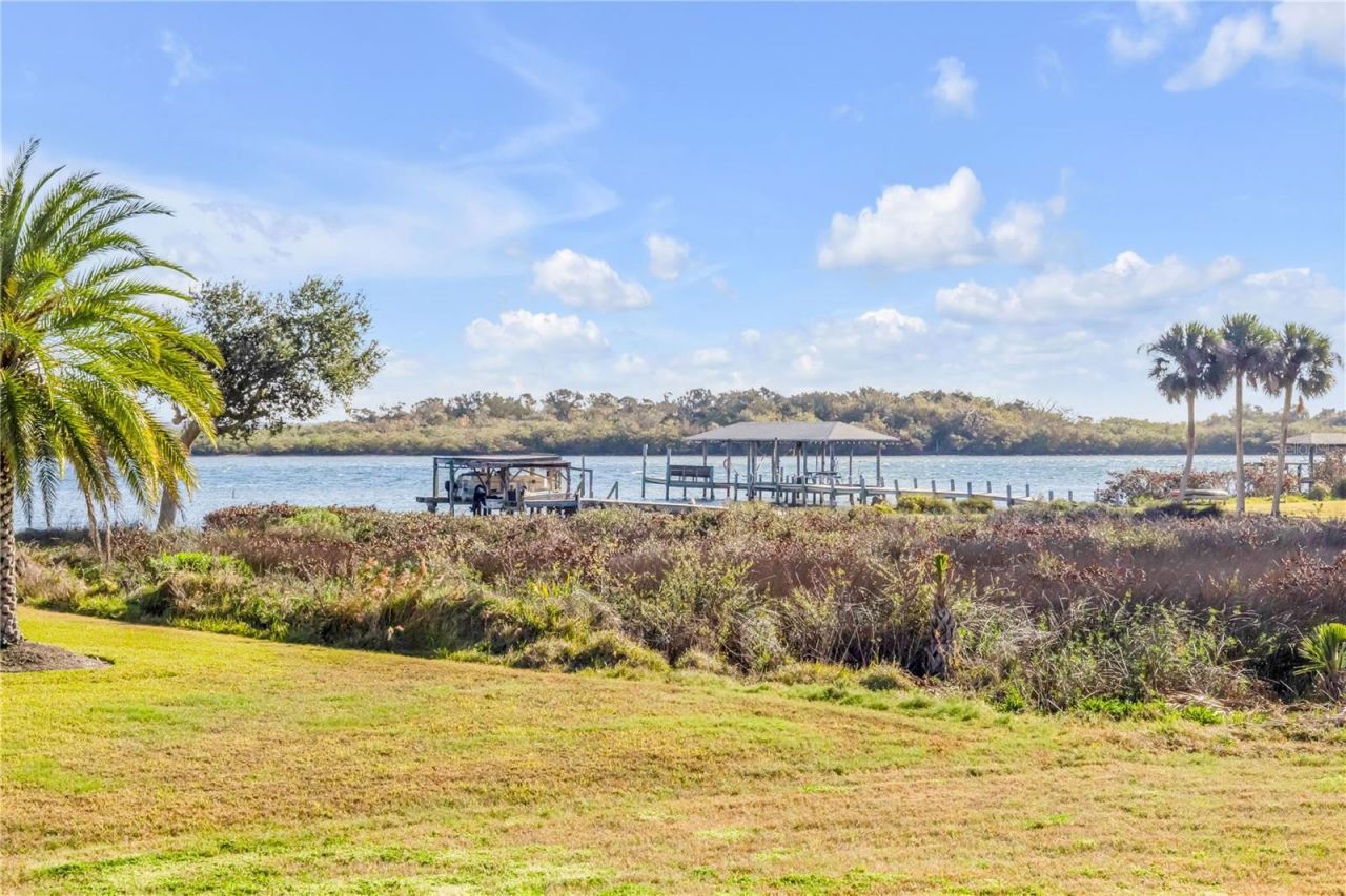 290 Navajo Drive, Oak Hill, FL 32759 Photo