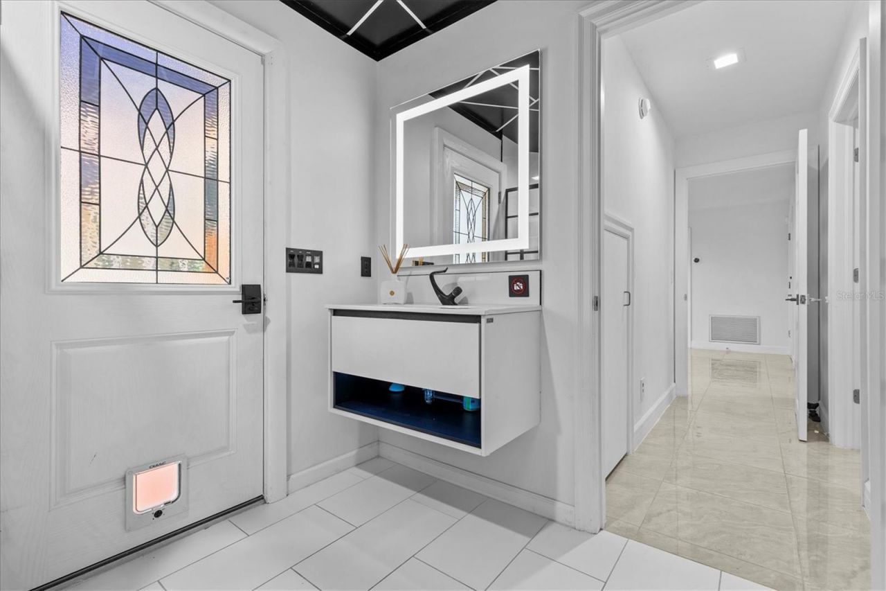 5914 La Rosa Lane, Apollo Beach, FL 33572 Photo
