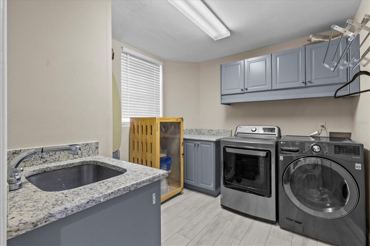 5914 La Rosa Lane, Apollo Beach, FL 33572 Photo
