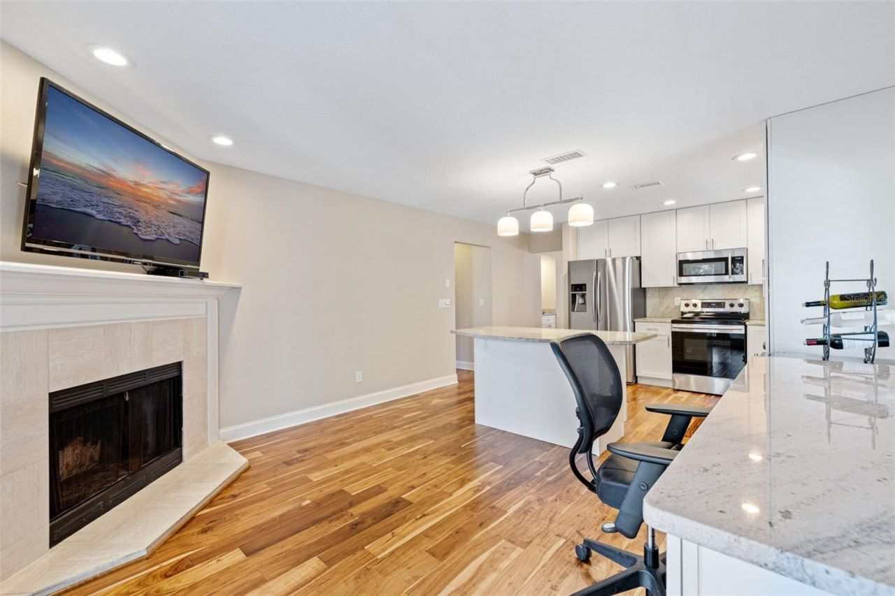 1683 Watermark Circle Ne, Saint Petersburg, FL 33702 Photo