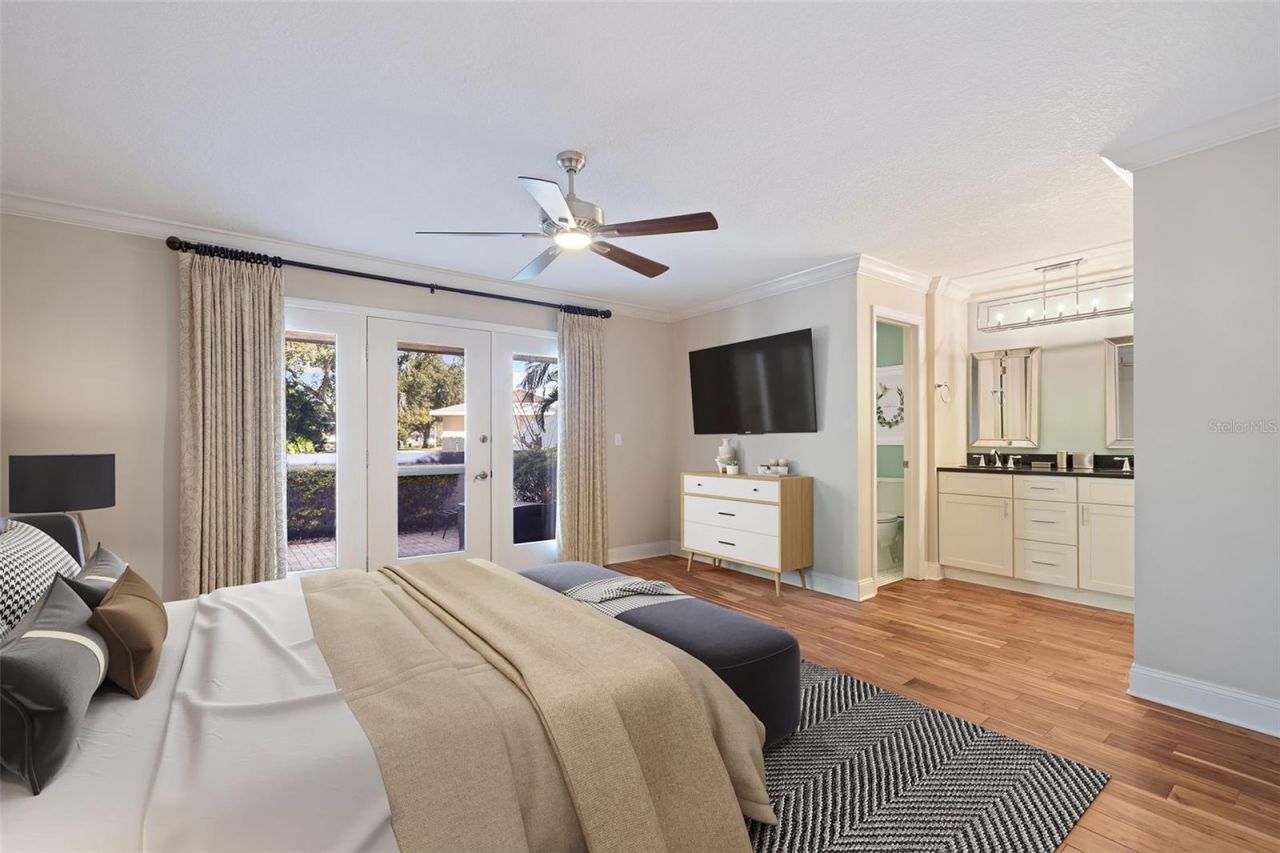 1683 Watermark Circle Ne, Saint Petersburg, FL 33702 Photo