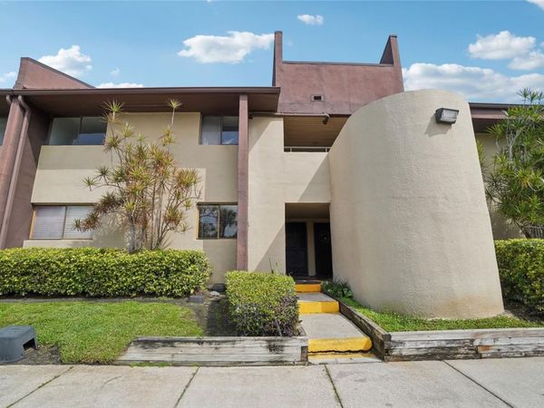 705 S VILLAGE DRIVE N, Unit 205, ST PETERSBURG, FL 33716