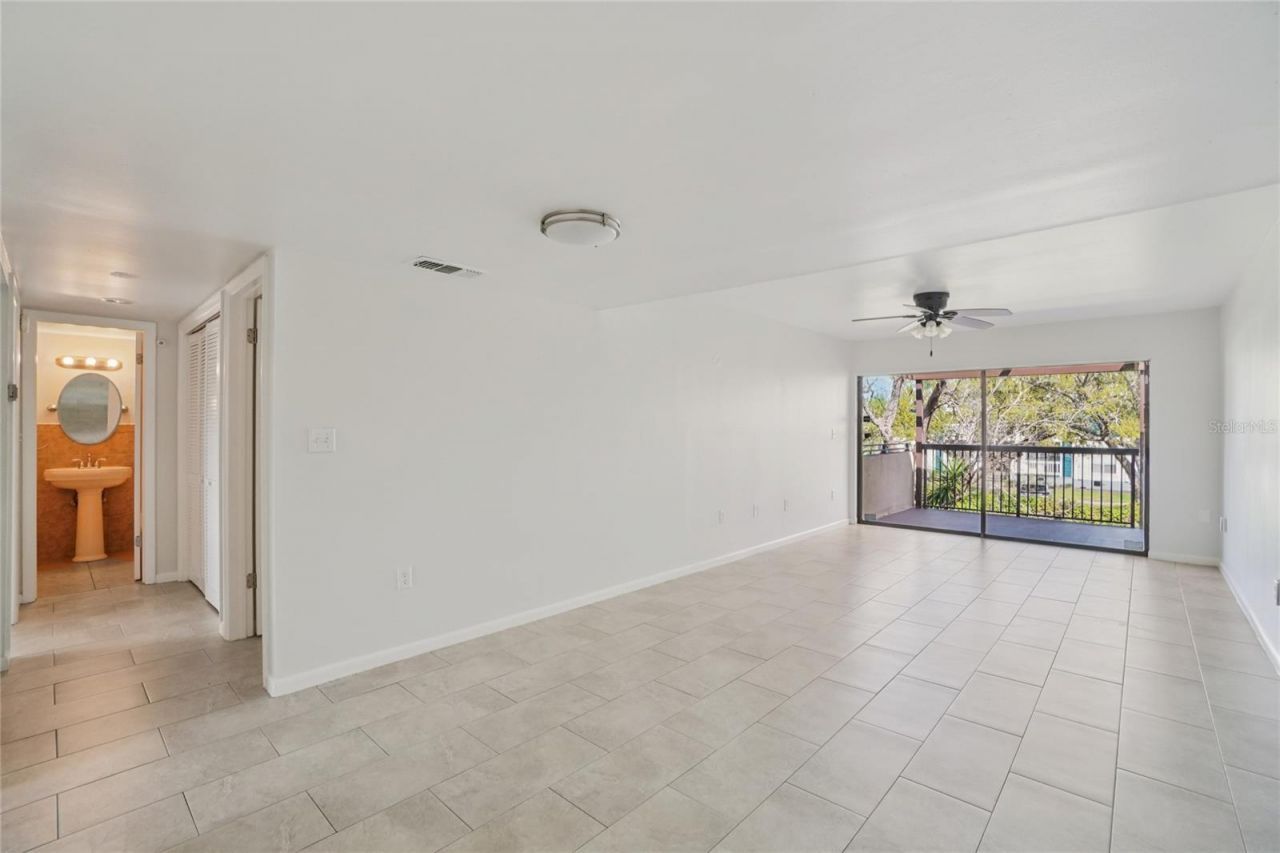 705 S Village Drive N, Unit 205, Saint Petersburg, FL 33716 Photo