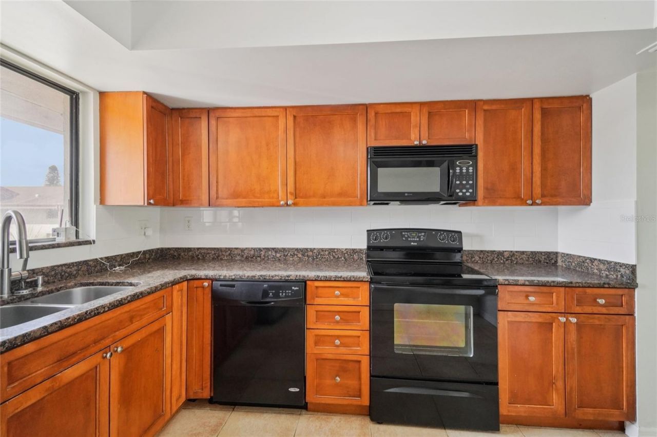 705 S Village Drive N, Unit 205, Saint Petersburg, FL 33716 Photo