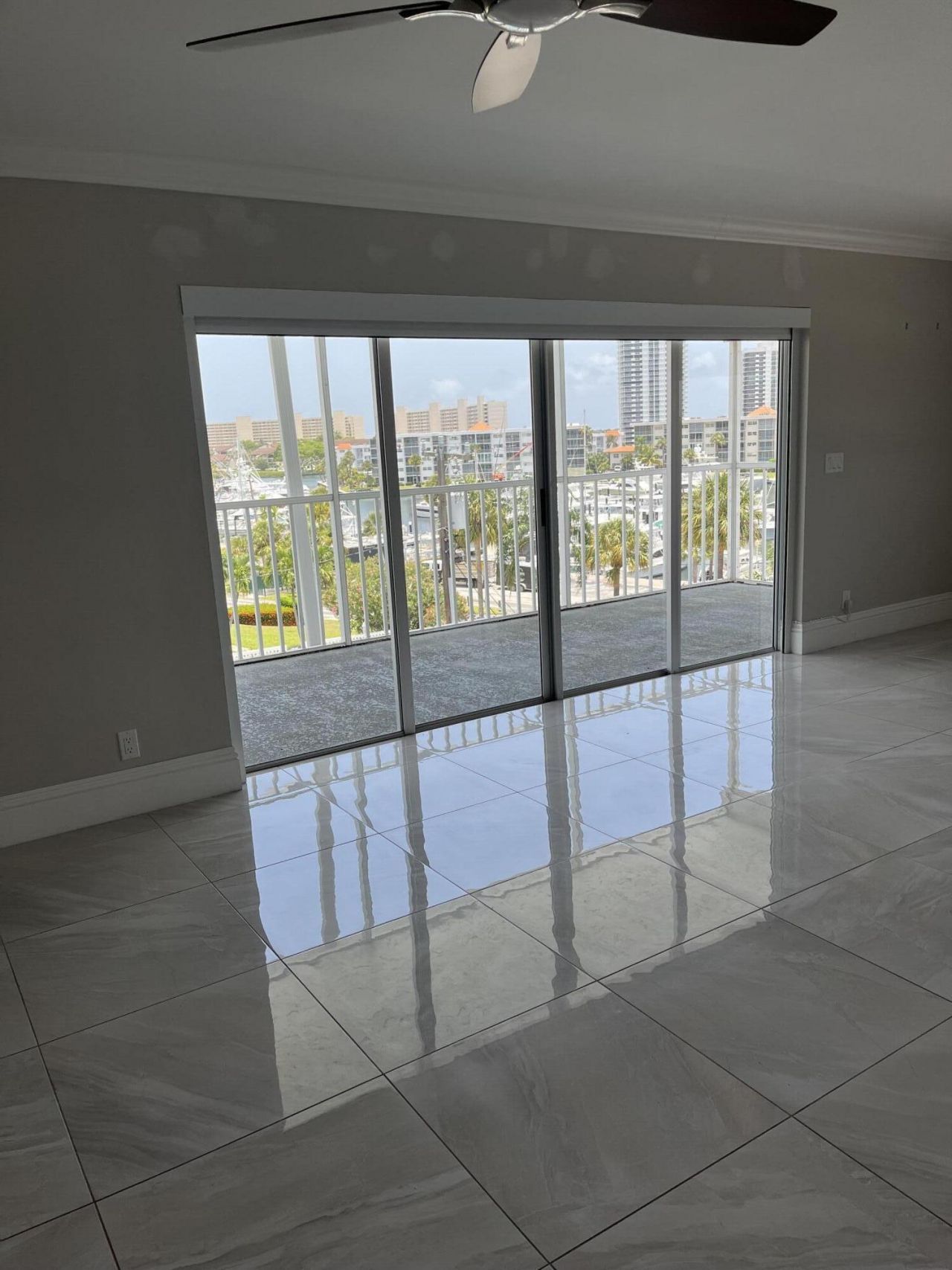 155 Yacht Club Drive, Unit 407, North Palm Beach, FL 33408 Photo