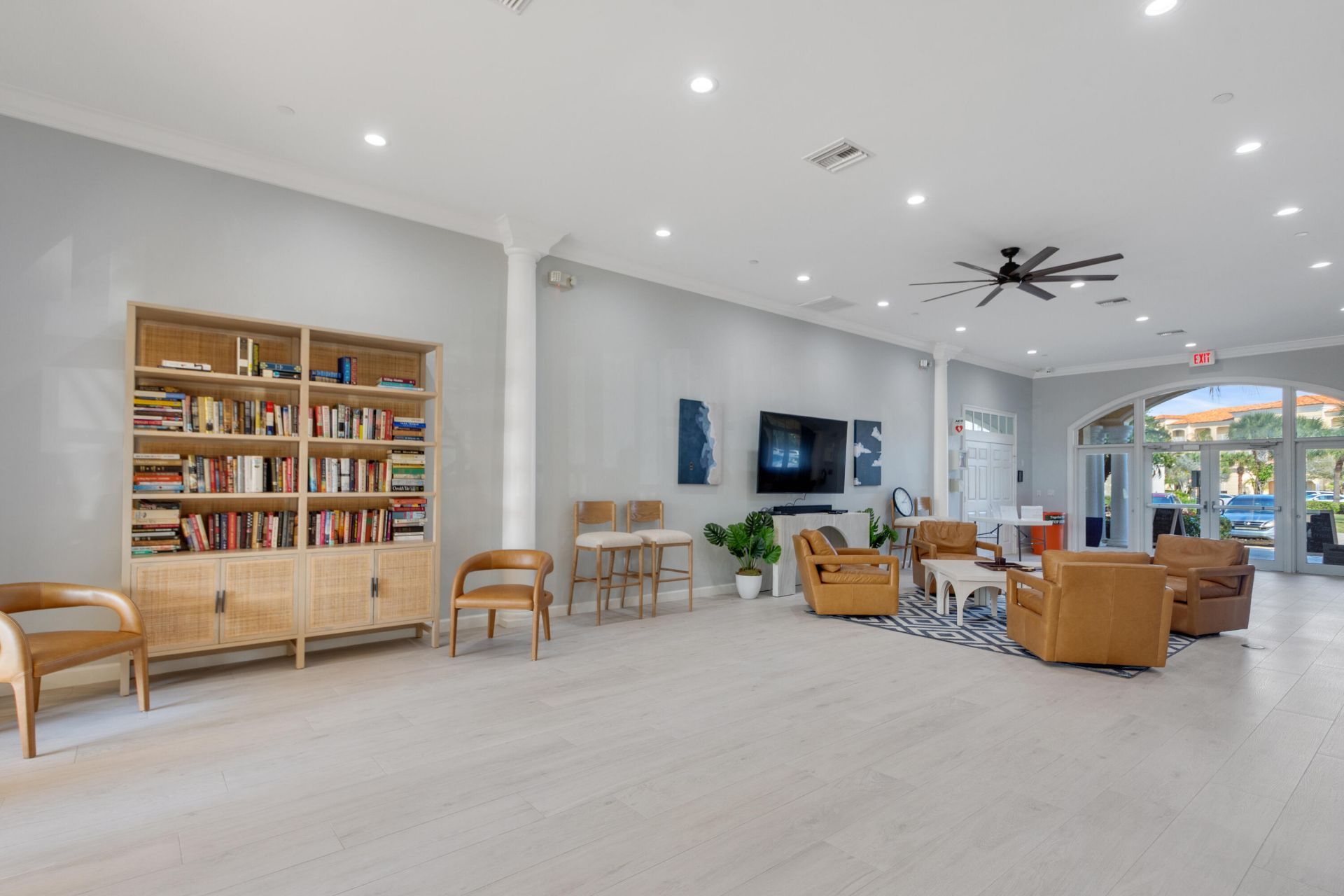 6 Harbour Isle Drive E, Unit Ph01, Fort Pierce, FL 34949 Photo