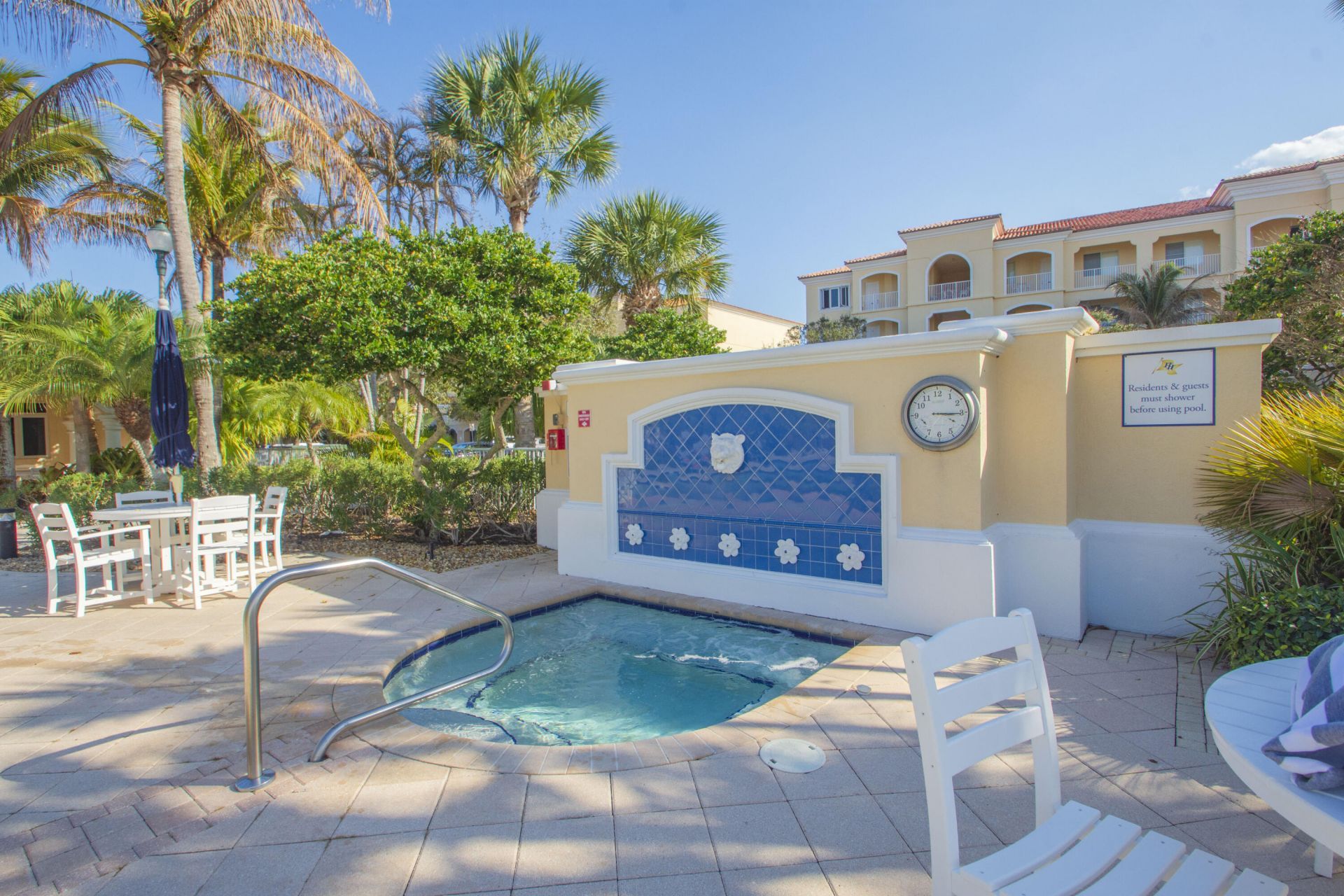 6 Harbour Isle Drive E, Unit Ph01, Fort Pierce, FL 34949 Photo