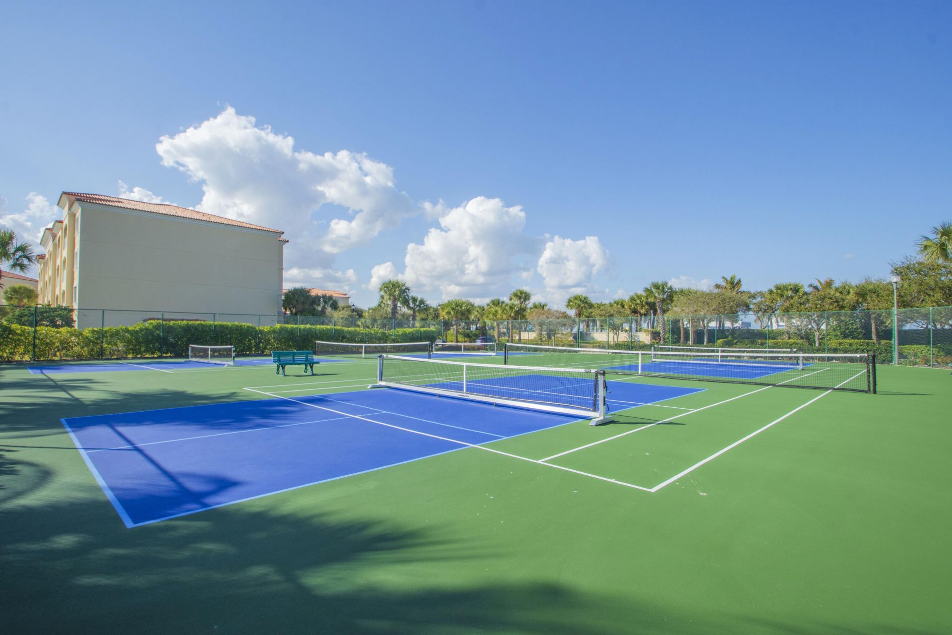 6 Harbour Isle Drive E, Unit Ph01, Fort Pierce, FL 34949 Photo