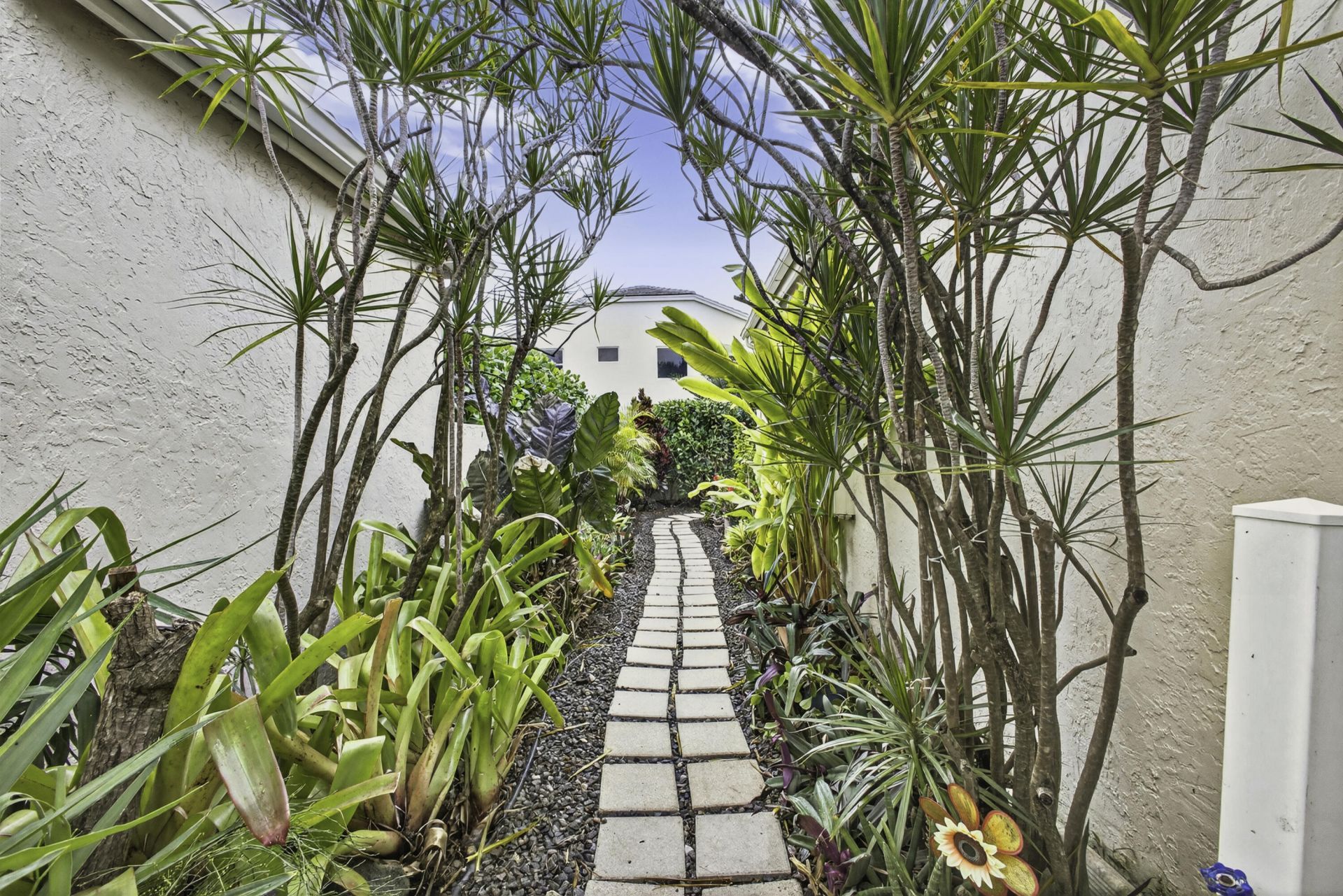 2085 Chagall Circle, West Palm Beach, FL 33409 Photo