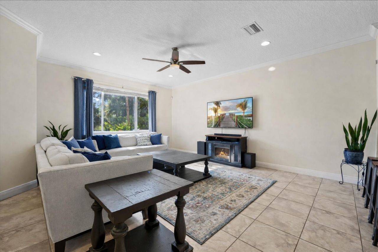 2134 Sabal Tree Court, West Palm Beach, FL 33411 Photo