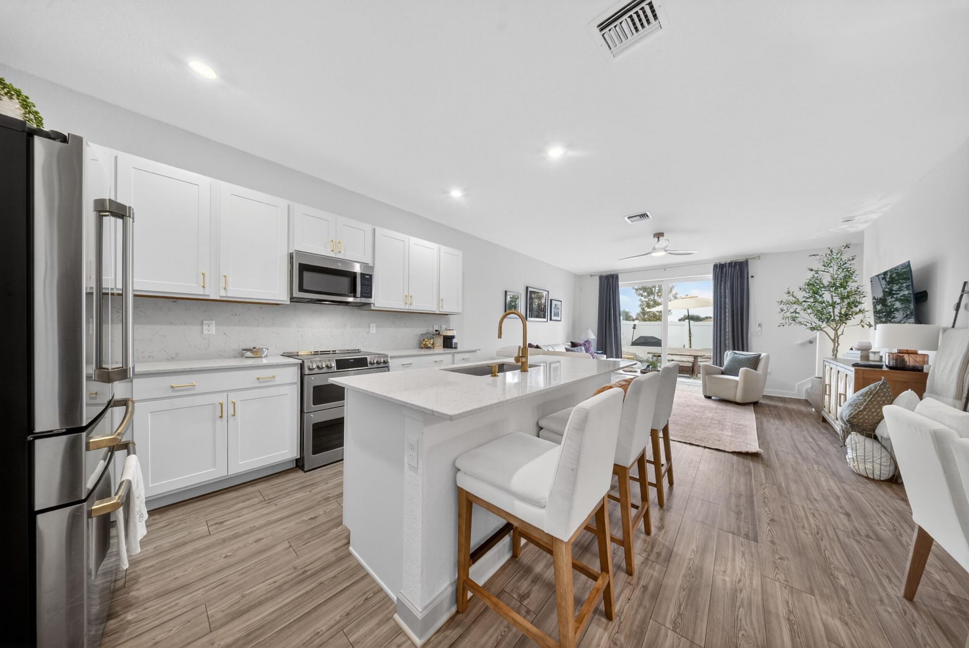 656 SE Lake Falls Street, Port Saint Lucie, FL 34984 Photo