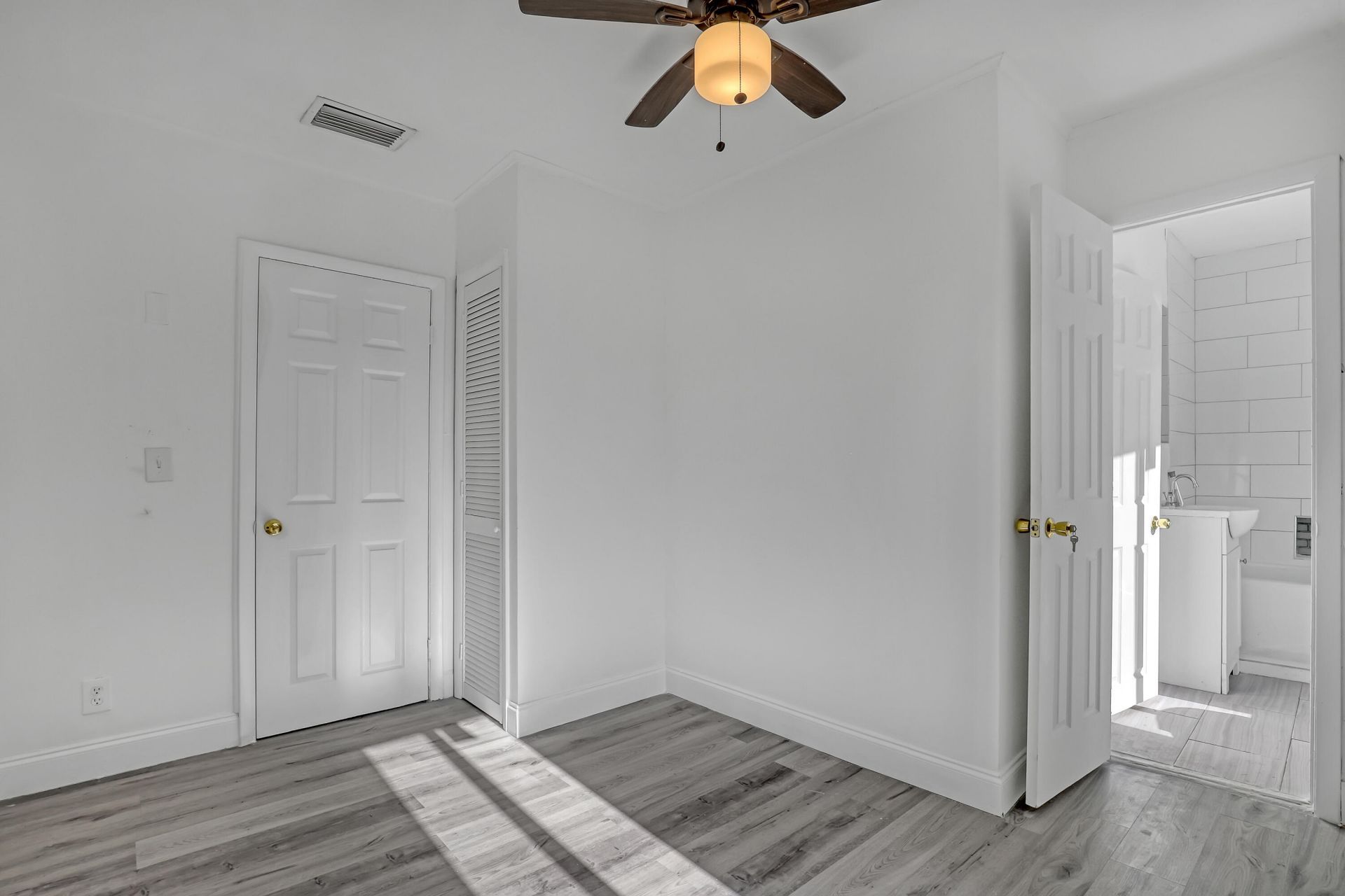 180 W 15th Street, Riviera Beach, FL 33404 Photo