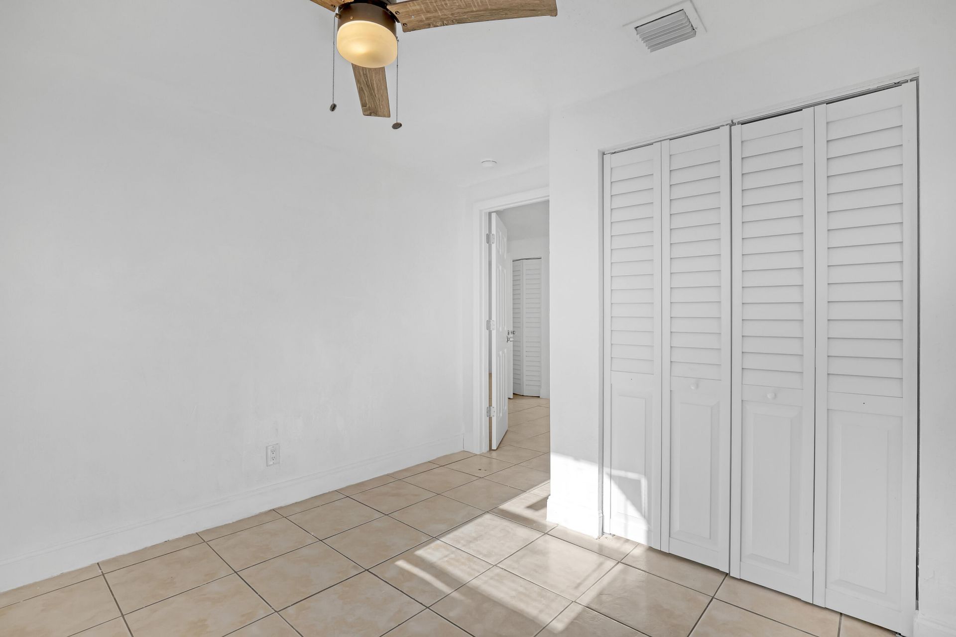 180 W 15th Street, Riviera Beach, FL 33404 Photo