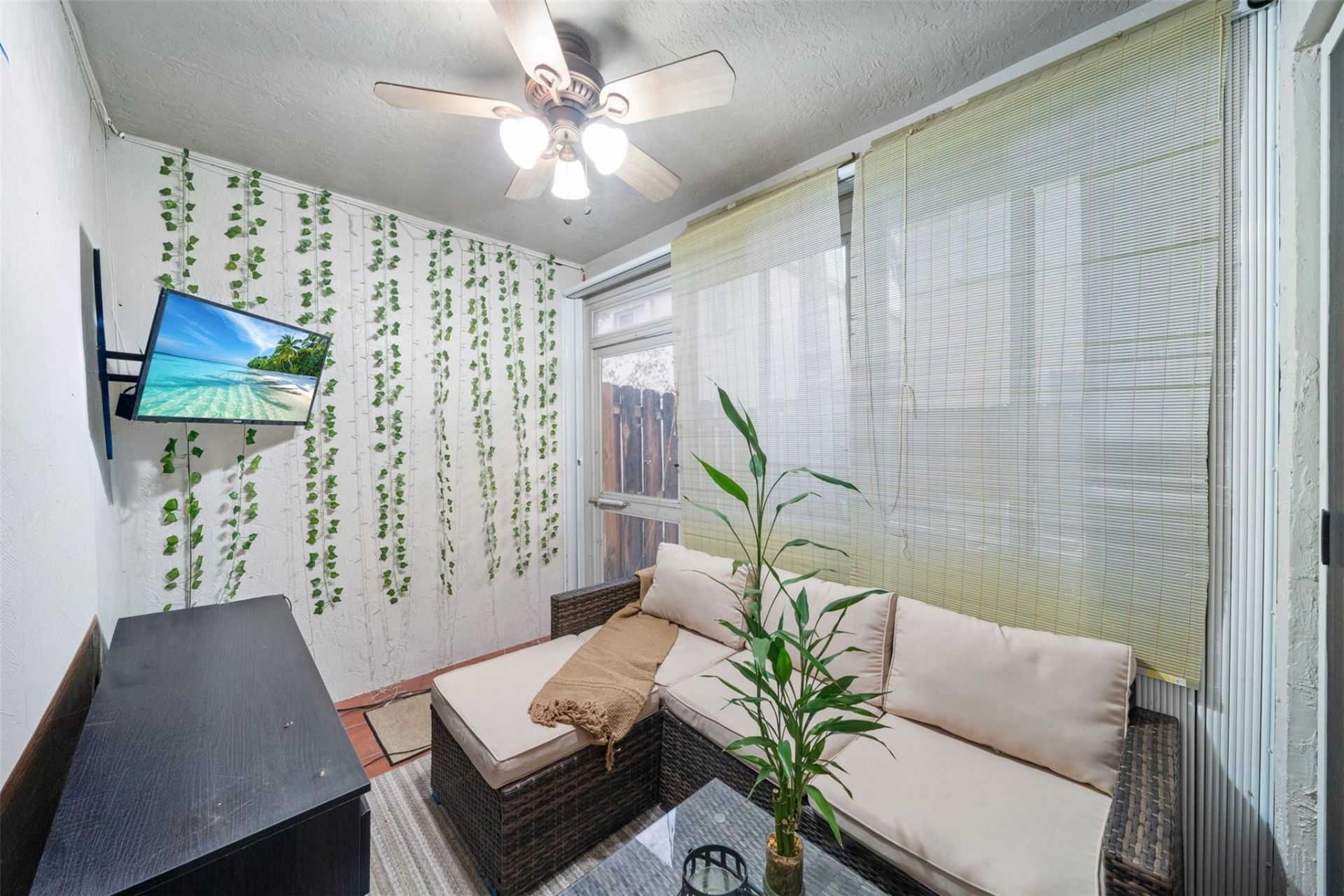 9548 N Vermosa Lane, Unit 426-4, Tamarac, FL 33321 Photo