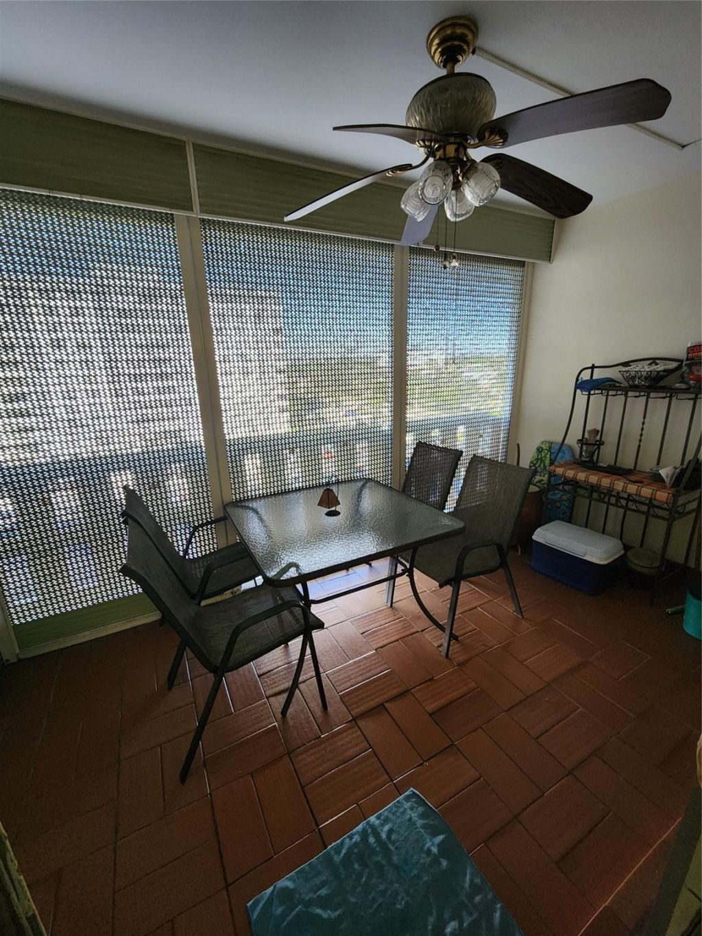 4330 Hillcrest Dr, Unit 616, Hollywood, FL 33021 Photo