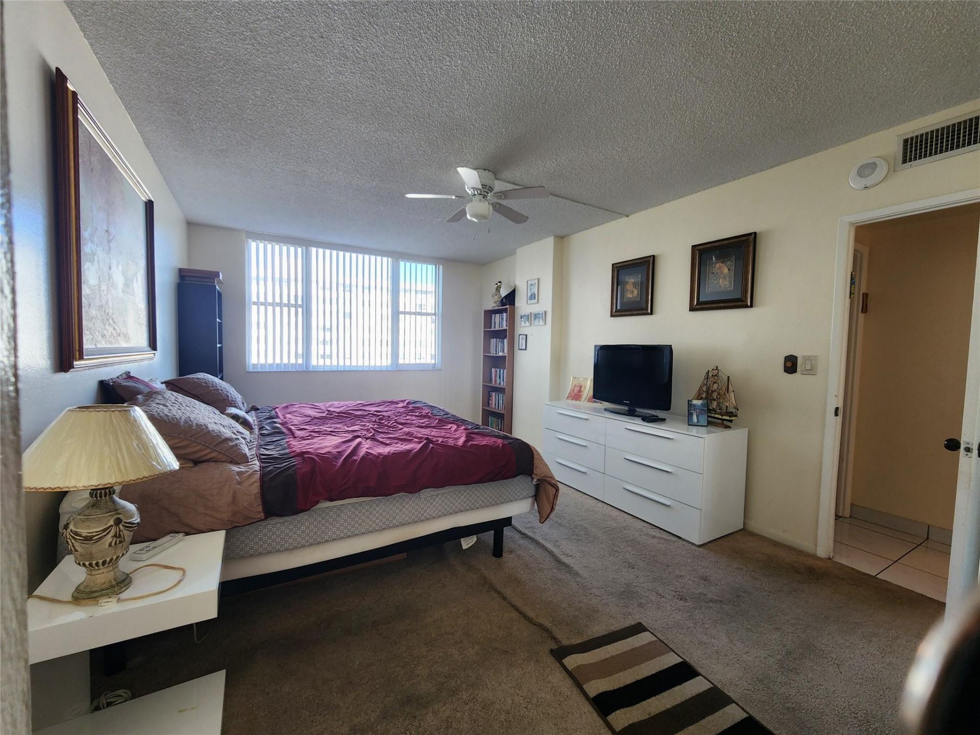 4330 Hillcrest Dr, Unit 616, Hollywood, FL 33021 Photo