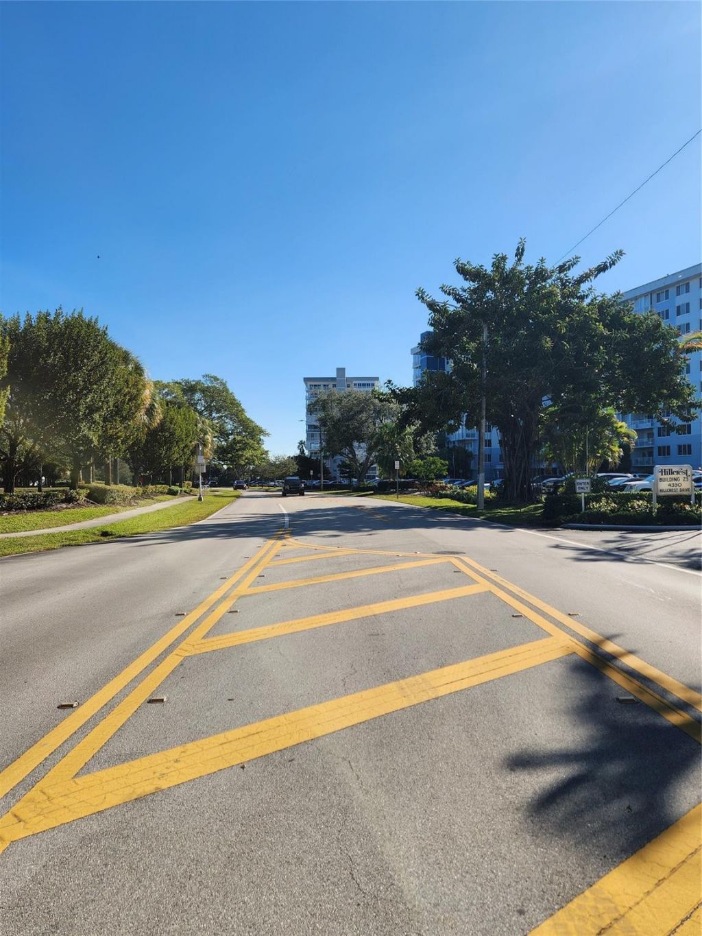 4330 Hillcrest Dr, Unit 616, Hollywood, FL 33021 Photo