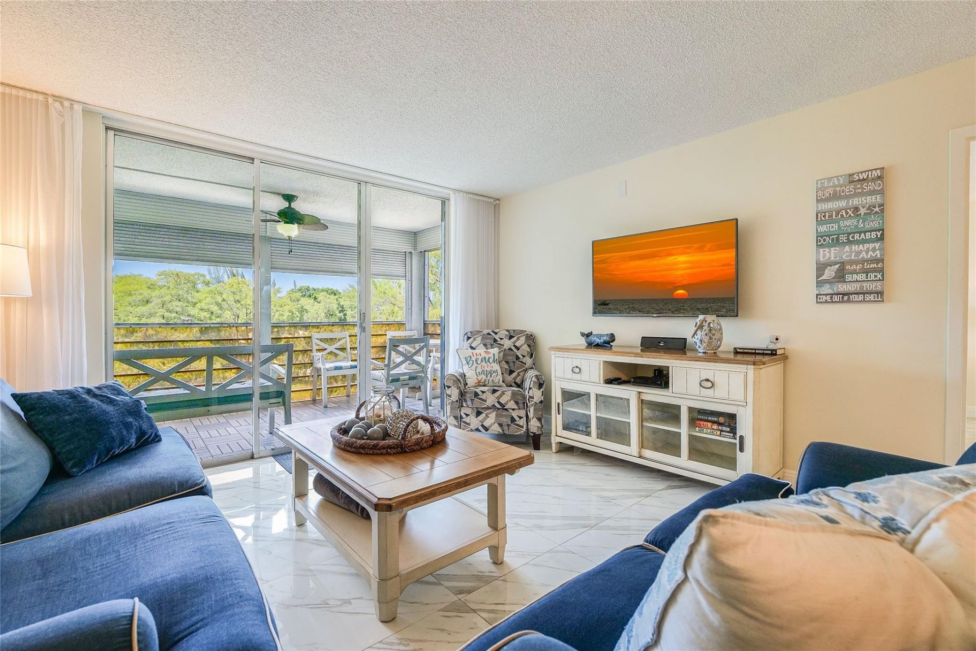 4899 NW 26th Court, Unit 447, Lauderdale Lakes, FL 33313 Photo