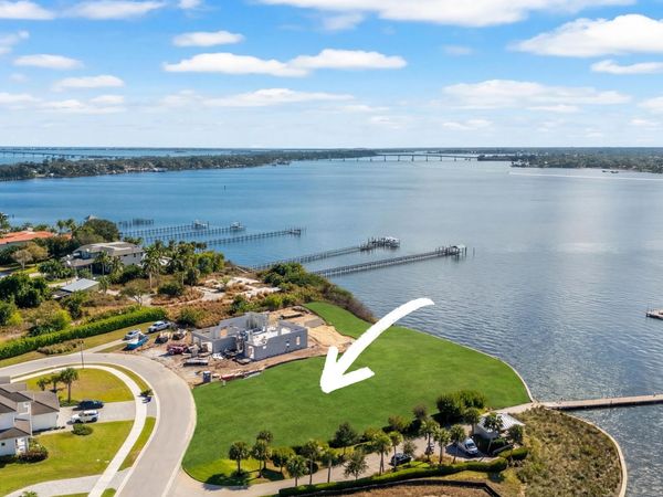 1311 NE Langford Lane, Jensen Beach, FL 34957