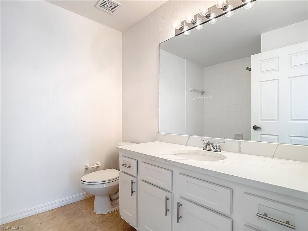 1723 NE 2nd Pl, Cape Coral, FL 33909 Photo