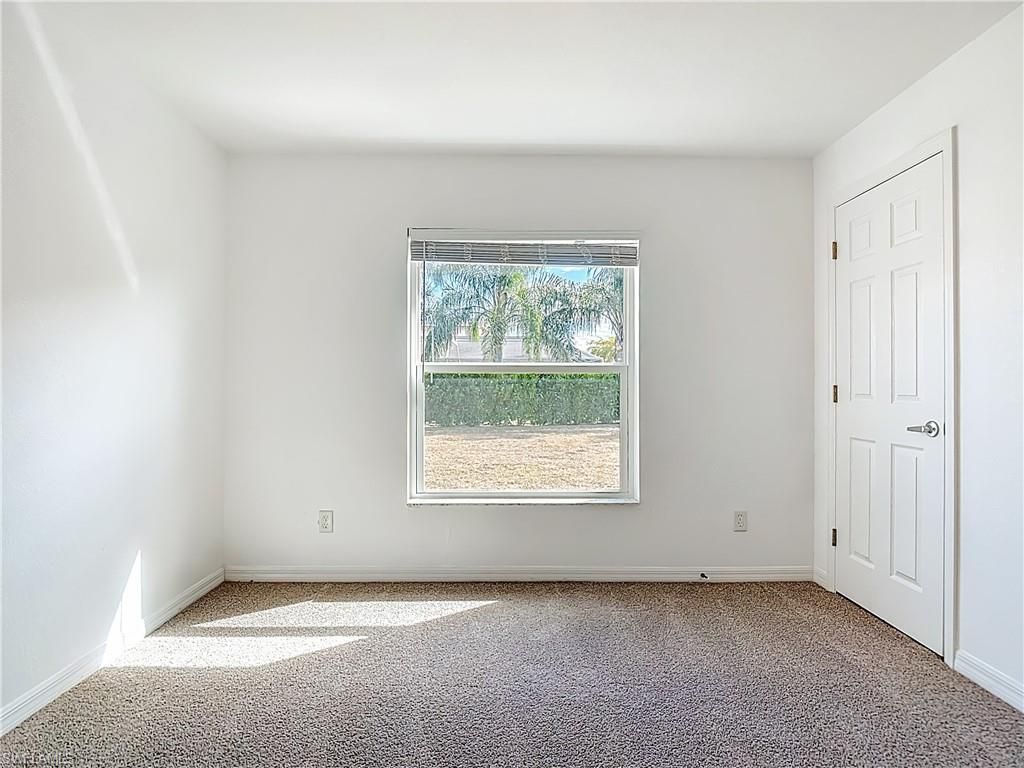 1723 NE 2nd Pl, Cape Coral, FL 33909 Photo