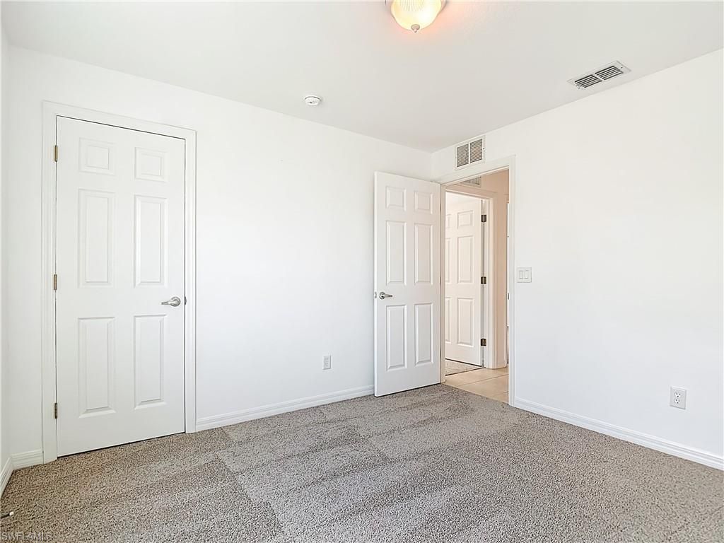 1723 NE 2nd Pl, Cape Coral, FL 33909 Photo