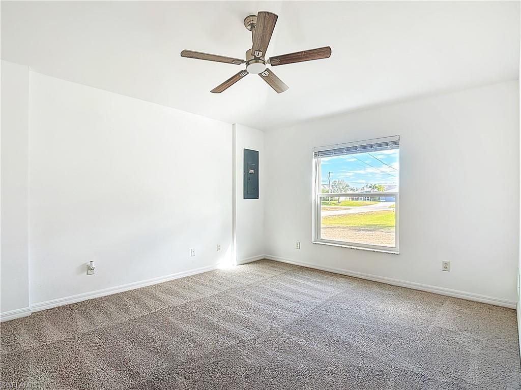 1723 NE 2nd Pl, Cape Coral, FL 33909 Photo