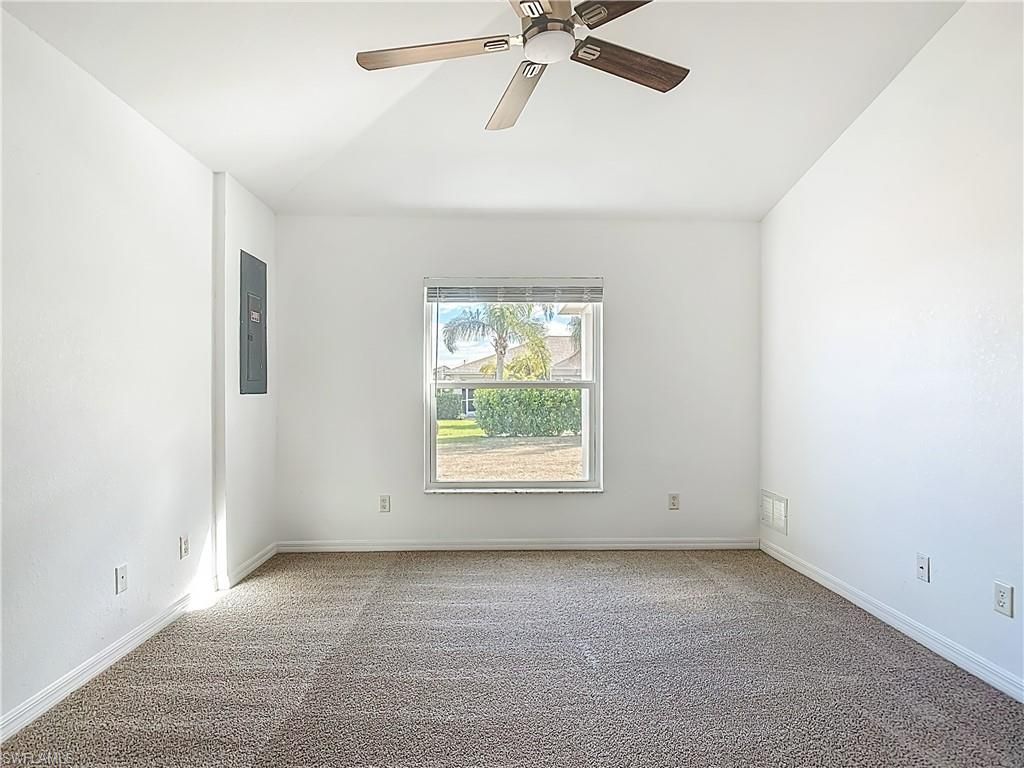 1723 NE 2nd Pl, Cape Coral, FL 33909 Photo