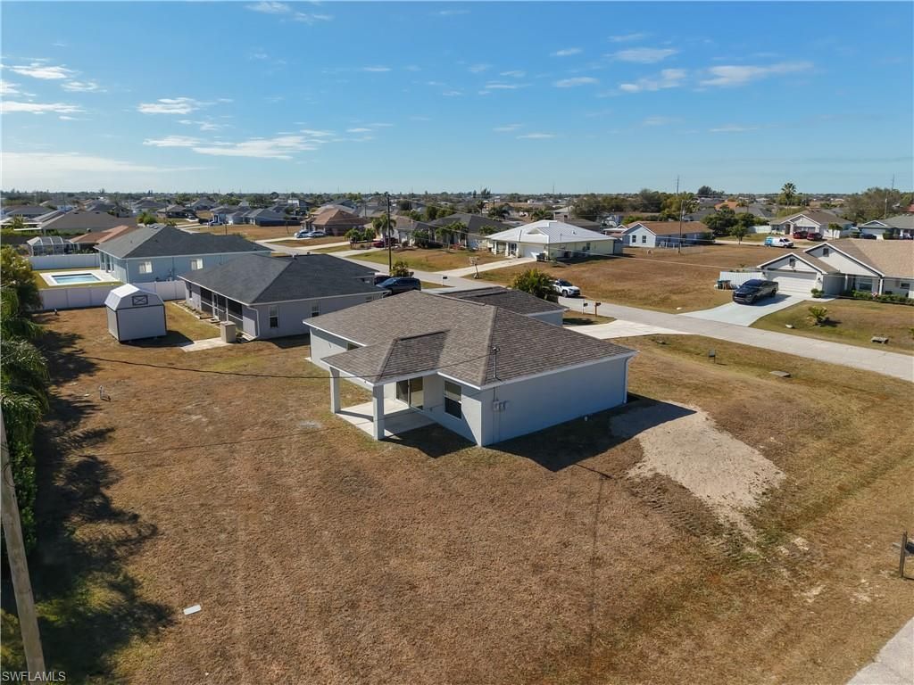 1723 NE 2nd Pl, Cape Coral, FL 33909 Photo