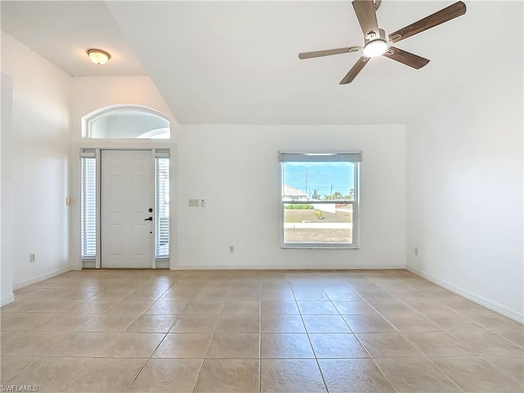 1723 NE 2nd Pl, Cape Coral, FL 33909 Photo