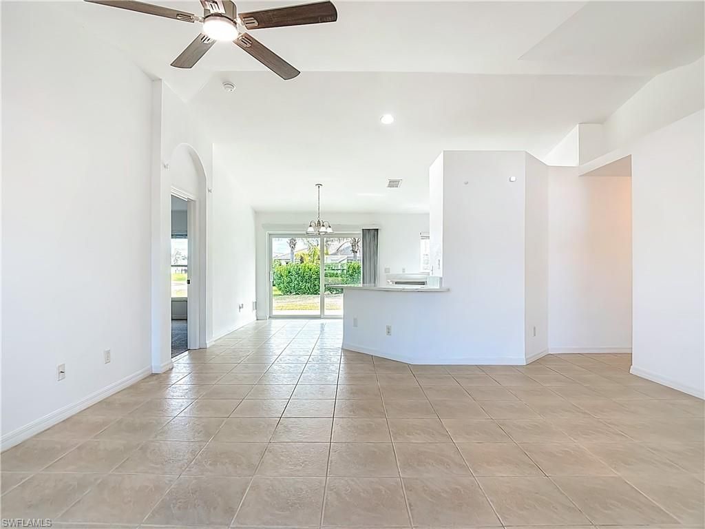 1723 NE 2nd Pl, Cape Coral, FL 33909 Photo