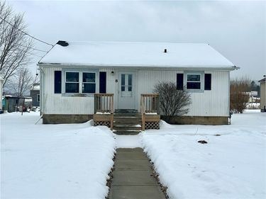 8 Wicks Boulevard, Corning, NY 14830