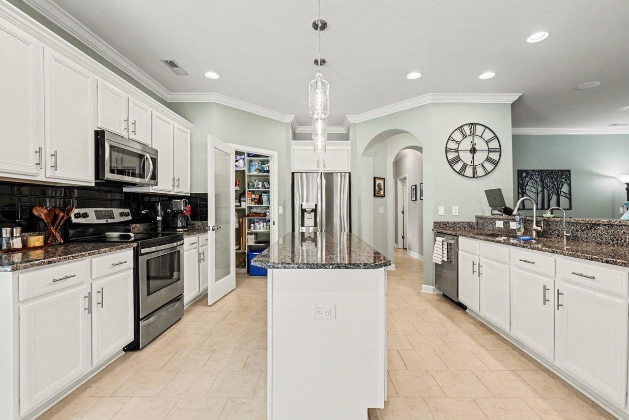 341 Galway Ct. Photo 13