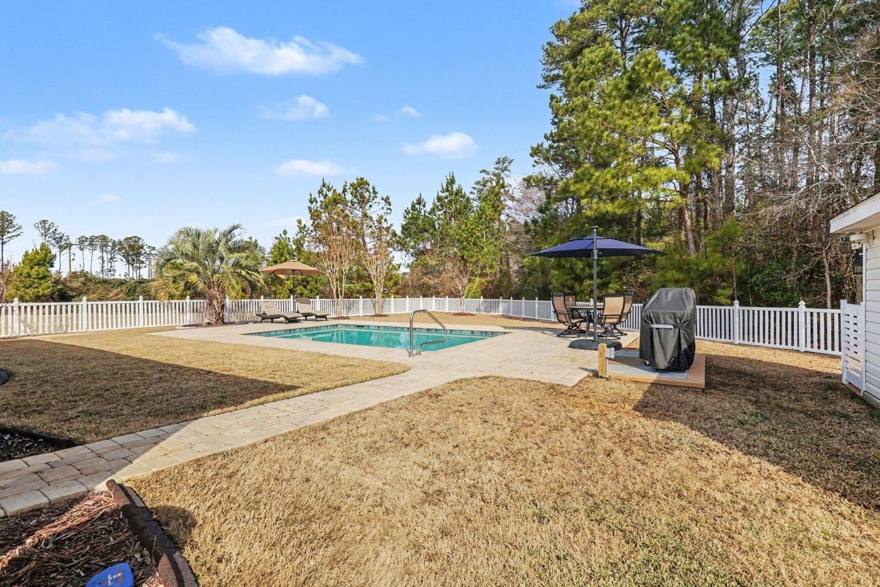 341 Galway Ct. Photo 34