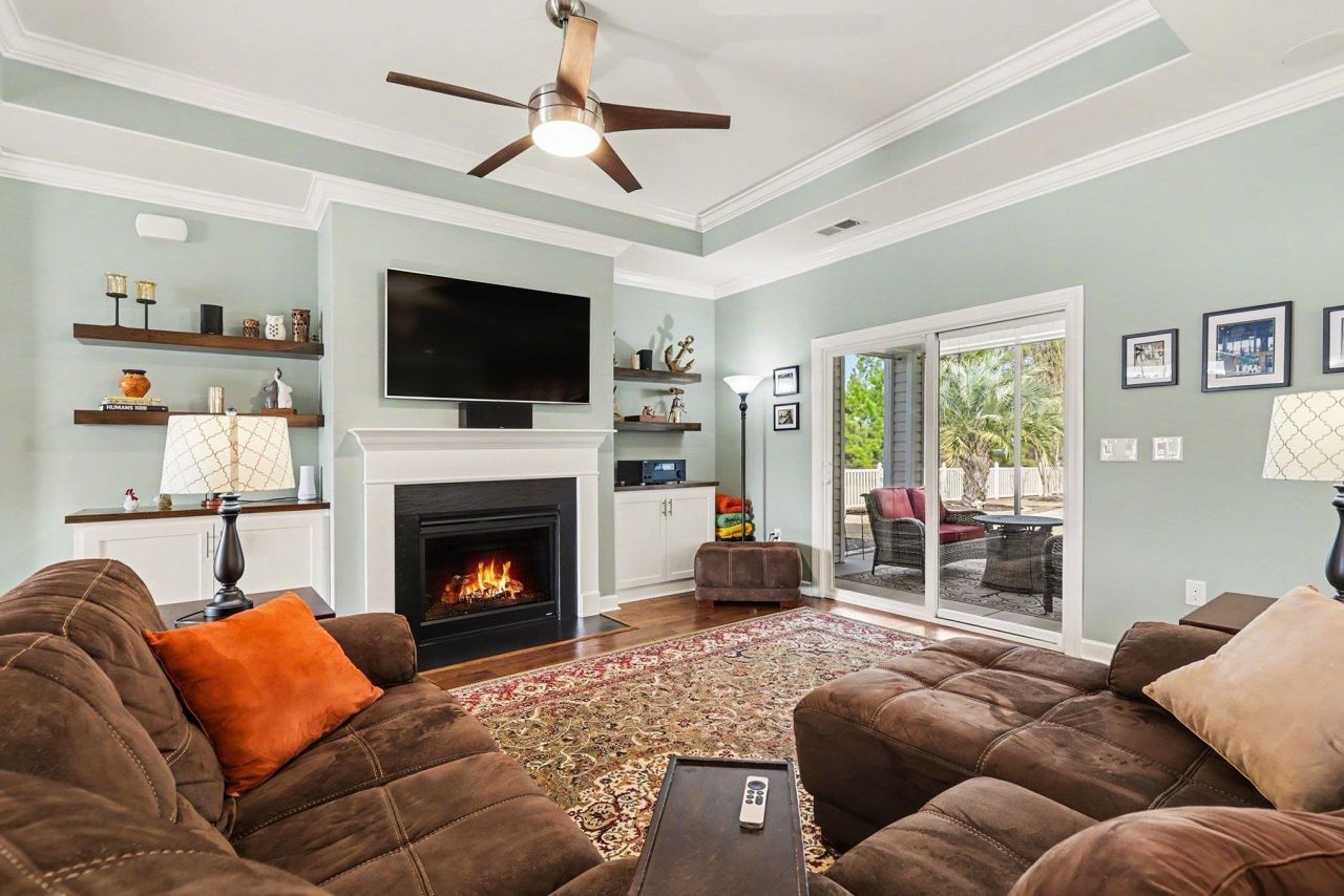 341 Galway Ct. Photo 9