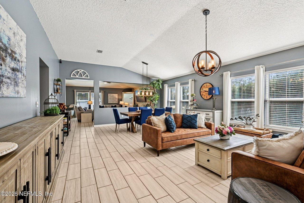 12470 Acosta Oaks Drive, Jacksonville, FL 32258 Photo