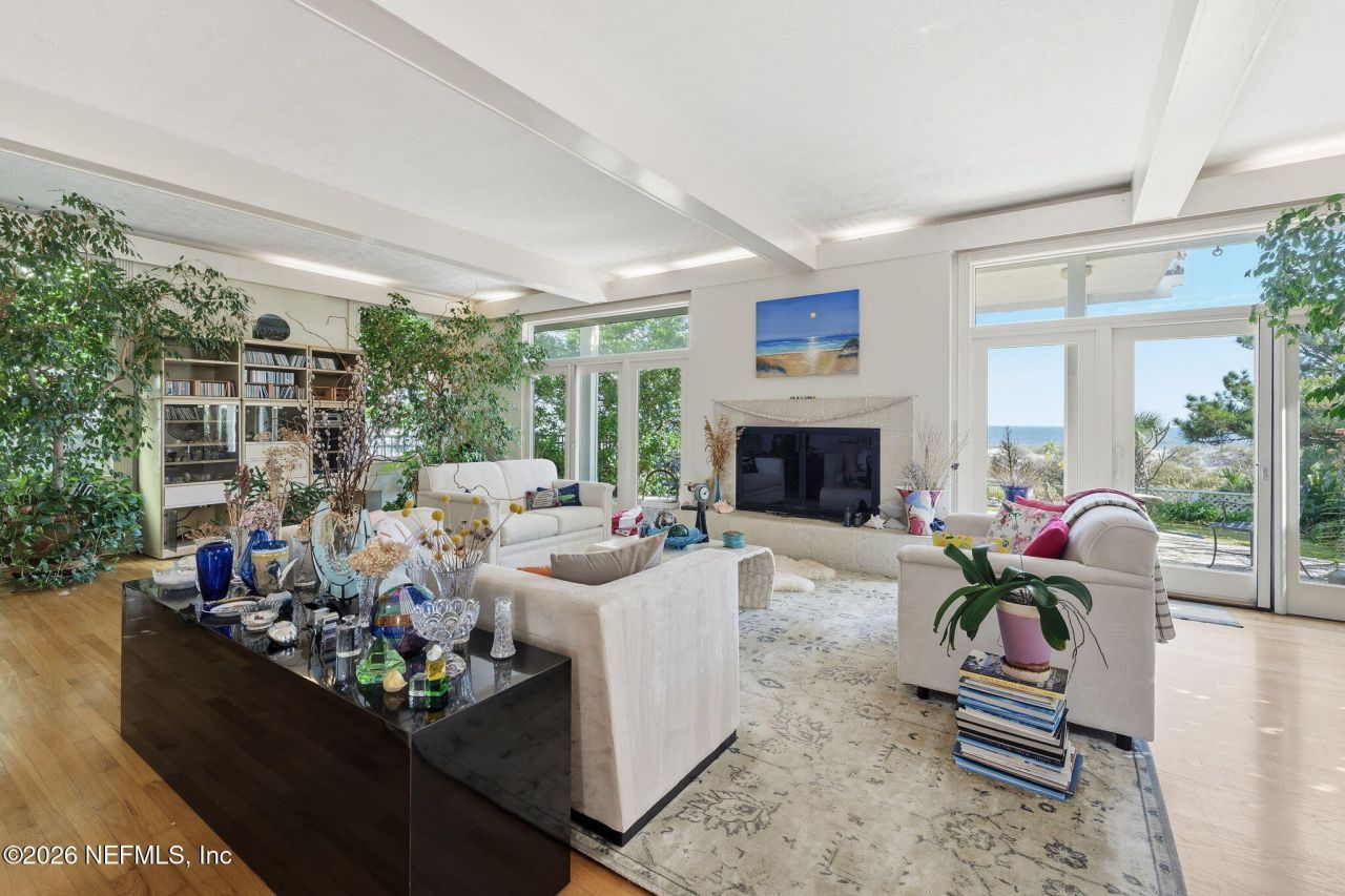 211 Beach Avenue, Atlantic Beach, FL 32233 Photo