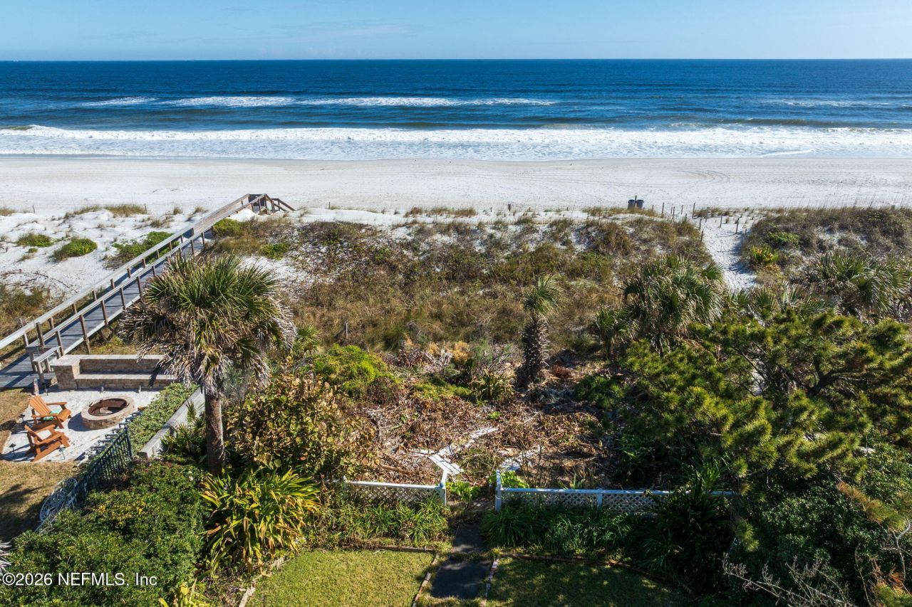 211 Beach Avenue, Atlantic Beach, FL 32233 Photo